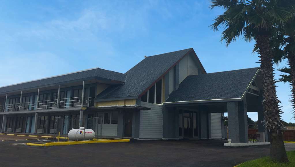 Sunset Inn Flatonia By Magnuson Worldwide Экстерьер фото